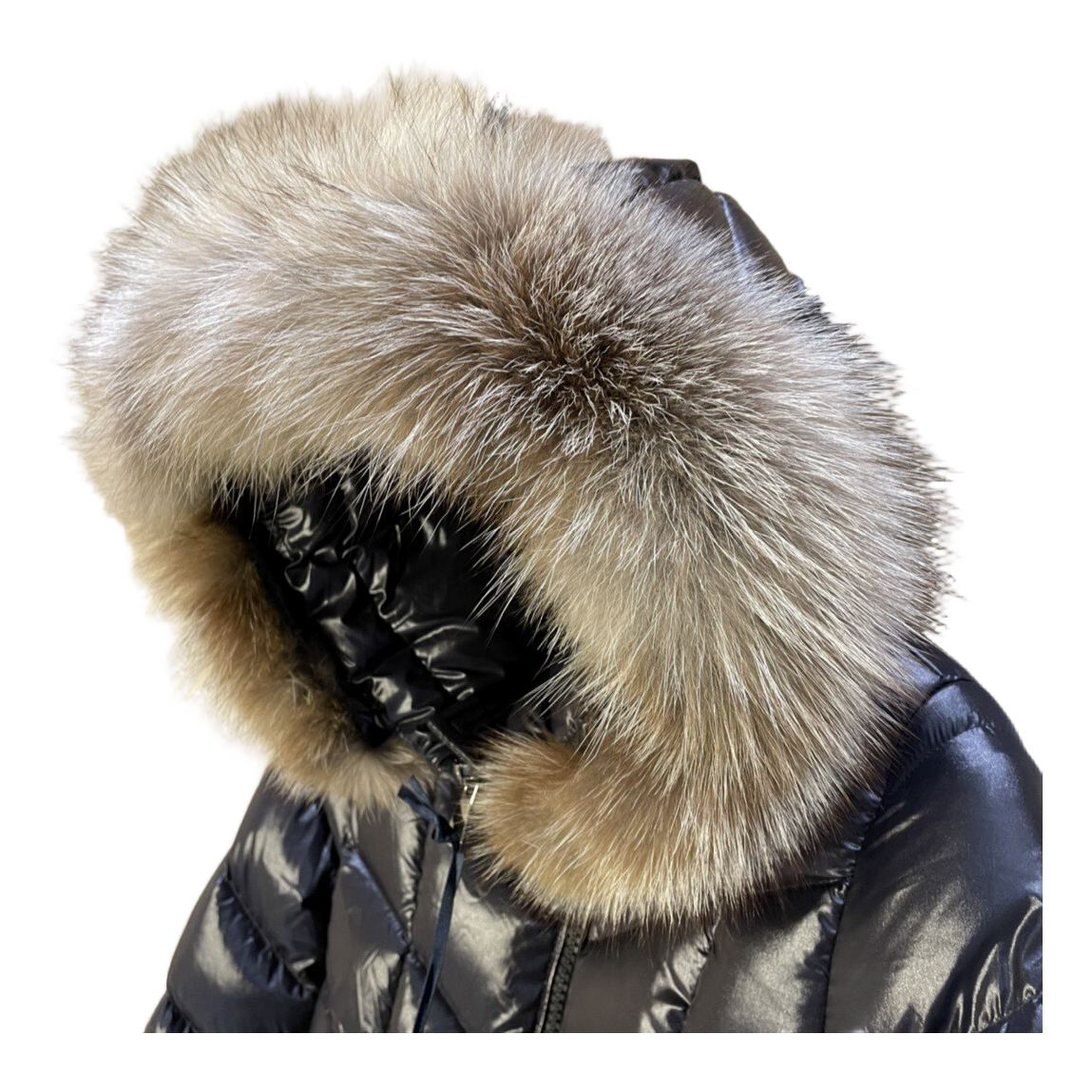 Moncler Fulmarus Chevron-Quilted Hooded Puffer Coat — Black
