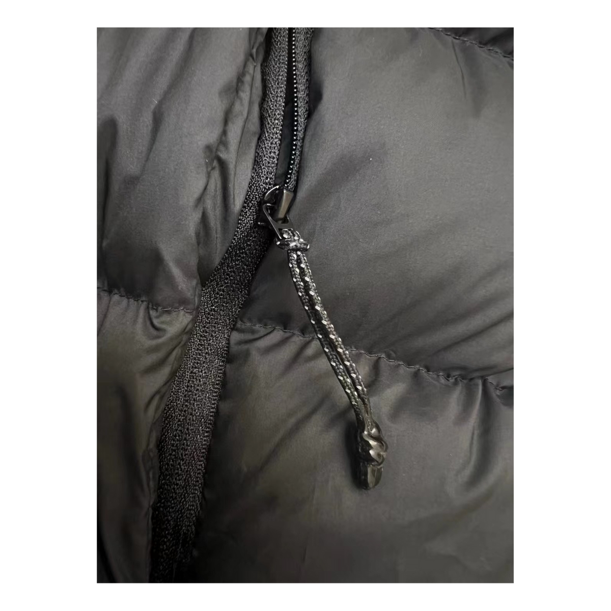 Moncler Vertical-Logo Snap-Front Puffer Jacket – Black